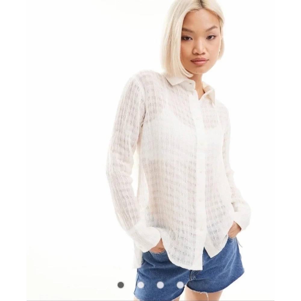 Weekday Button Up Linen Blend Blouse Size XS Off White Semi-Sheer Textured Chic